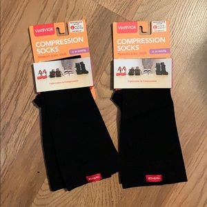Men or Women’s Black compression socks